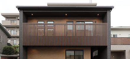 02 Features 暮らしの安心がずっと続く耐震・制震、日常の回復力